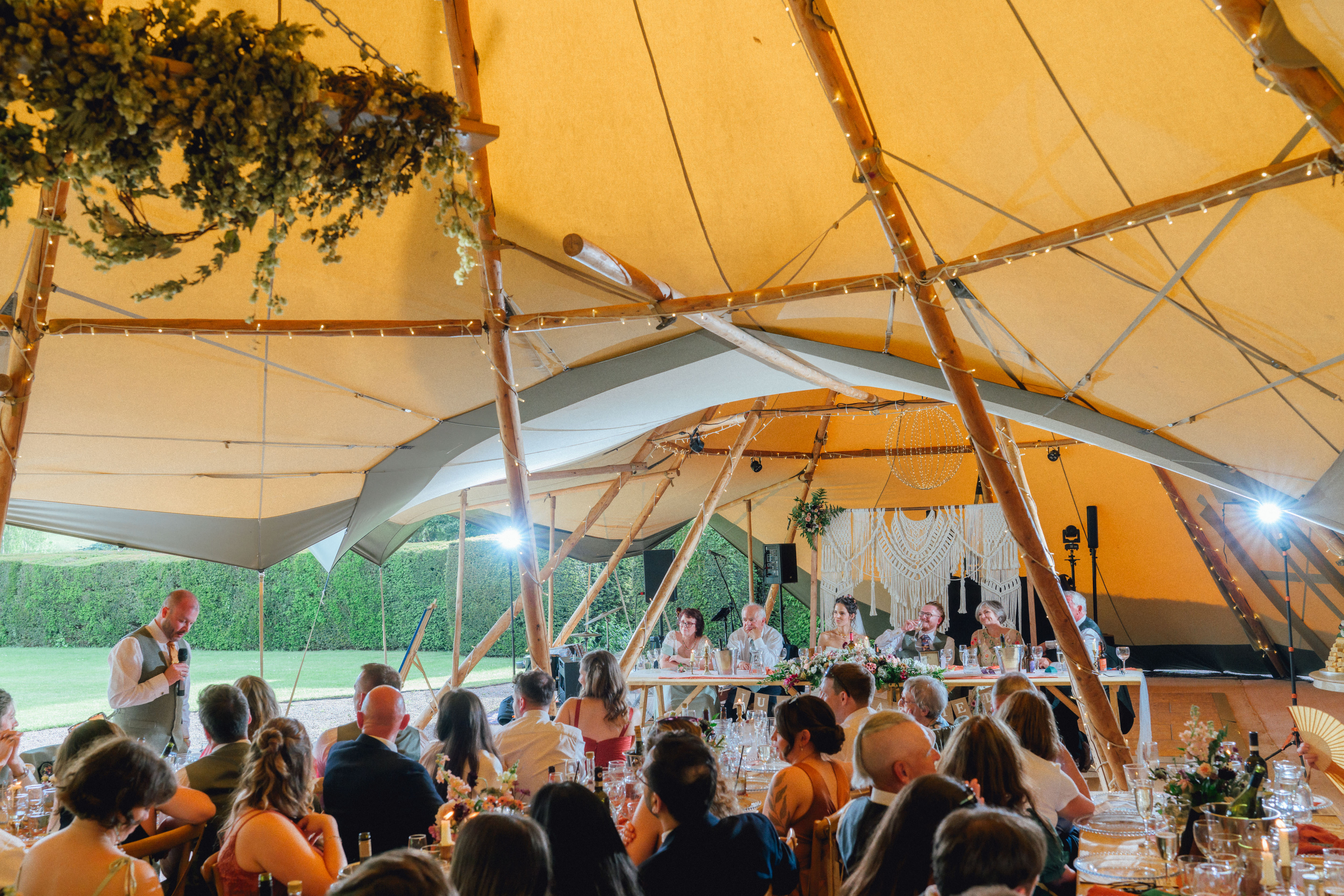 The tipi filling up